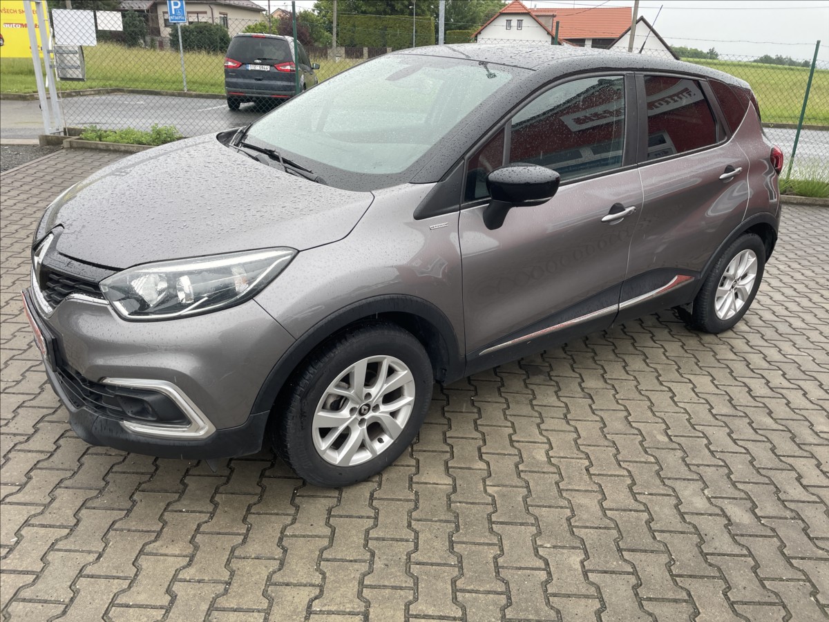renault-captur-0-9-tce-limited-cr-1-majitel-nehavarovane - 3