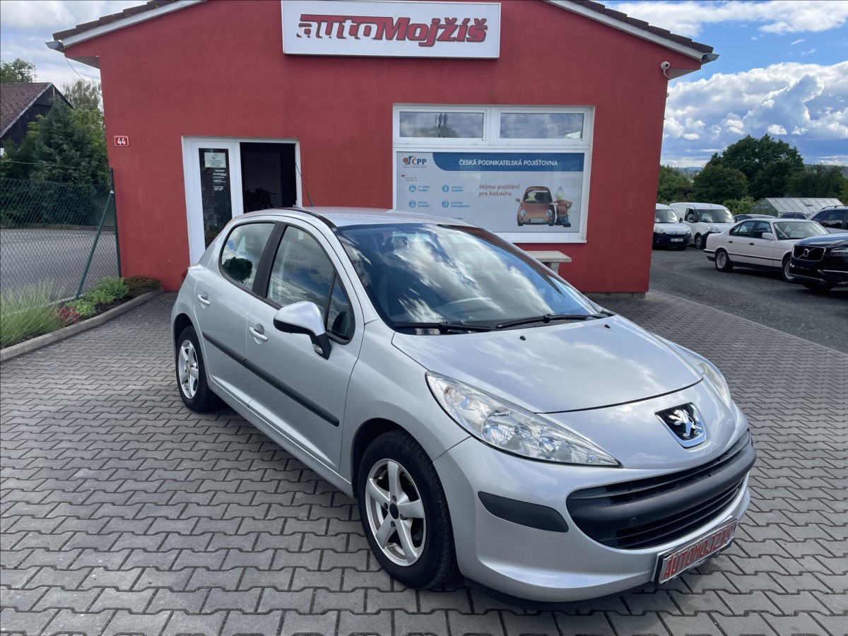 Peugeot 207 1,4 i 54 kW KLIMA OK NOVÁ STK