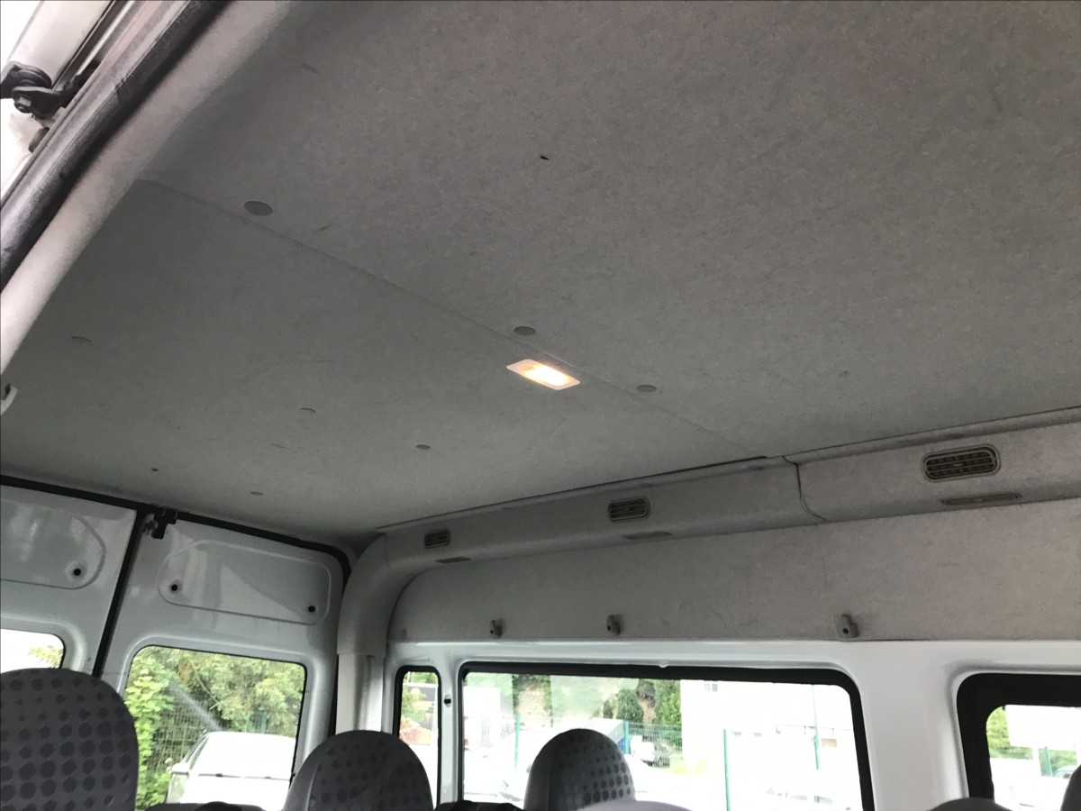ford-transit-2-2-tdci-300l-9mist - 9