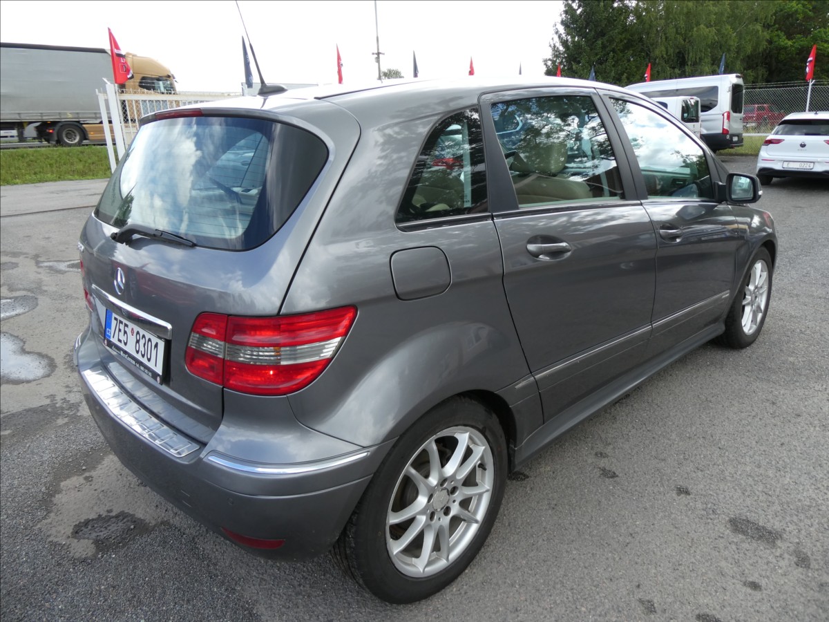 mercedes-benz-tridy-b-1-7-i-85kw - 8