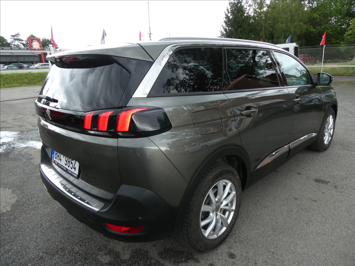 peugeot-5008-2-0-hdi-110kw-allure-serviska - 8