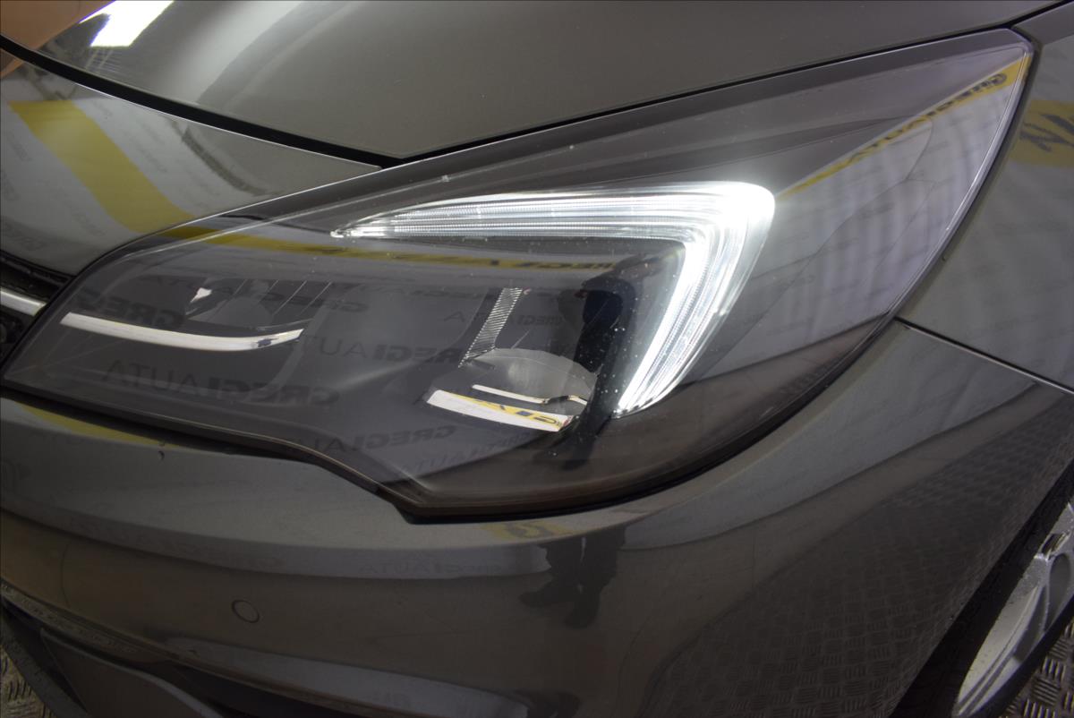 opel-astra-1-5-cdti-1-majitel-pr-servis - 8