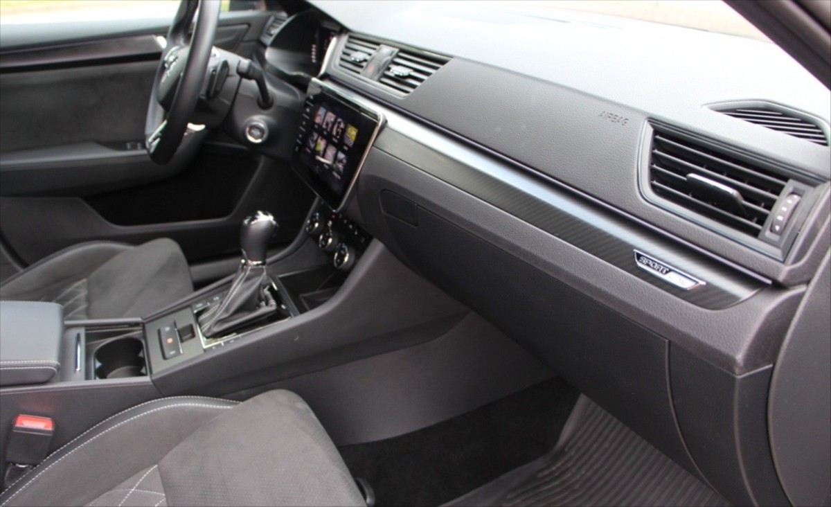 skoda-superb-2-0-2roky-zaruk-40t-km-147kw-1-maj - 3