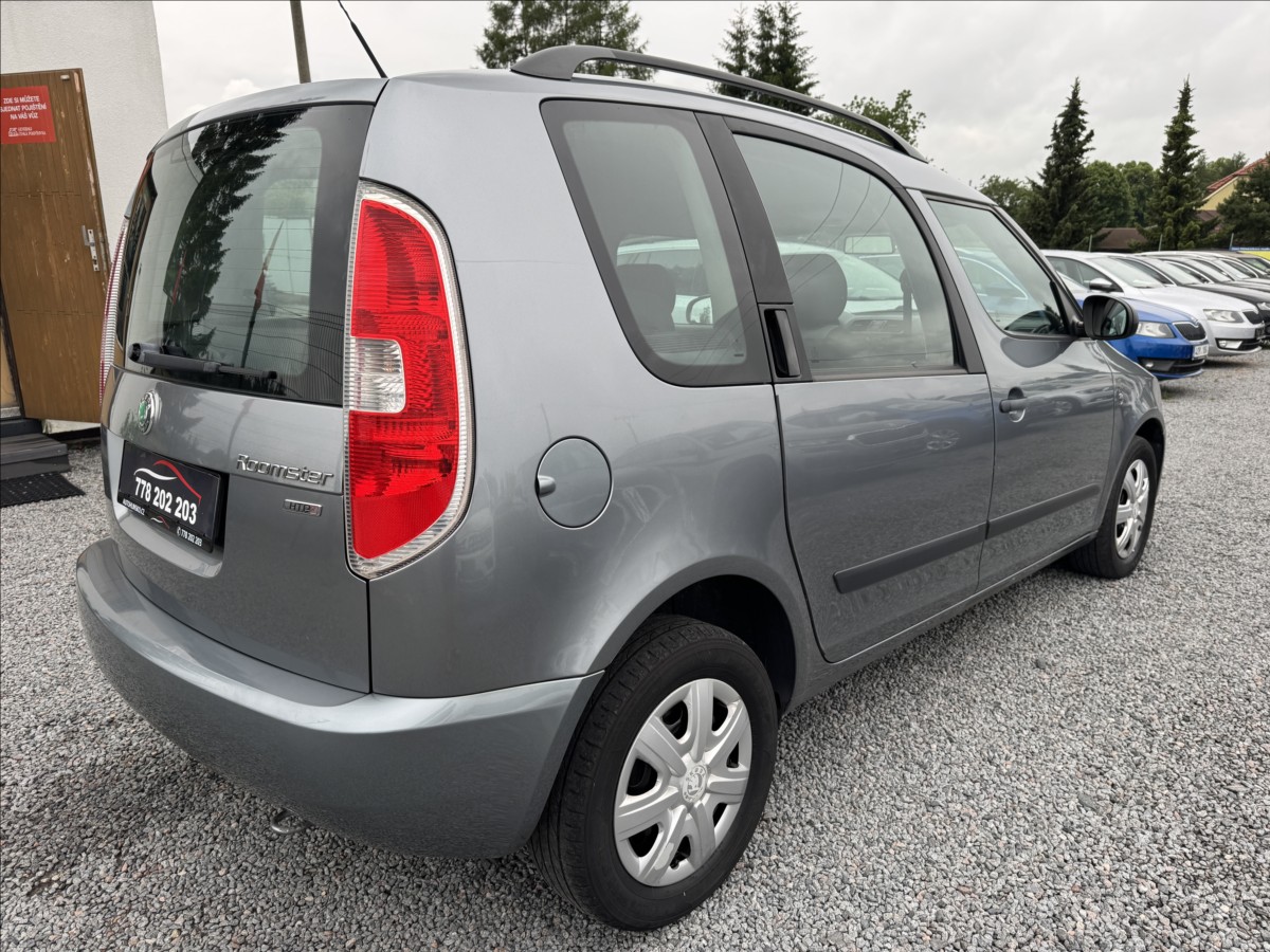 skoda-roomster-1-2-i-51-kw-bez-koroze - 6