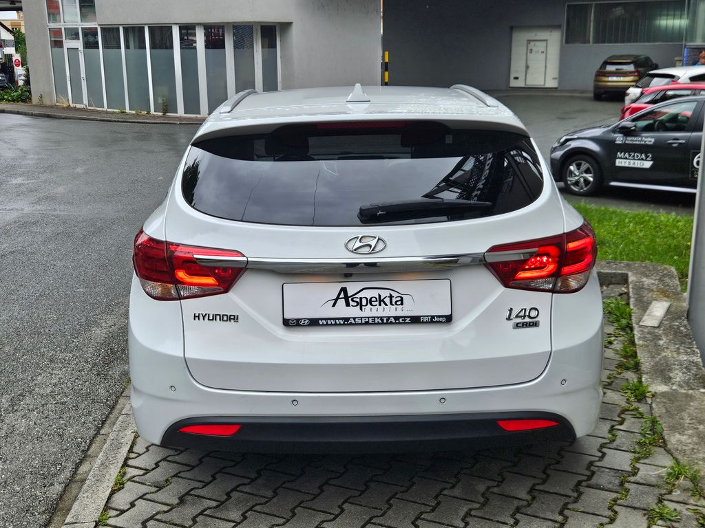 hyundai-i40-1-6-crdi-succes-winter-1-maj - 3