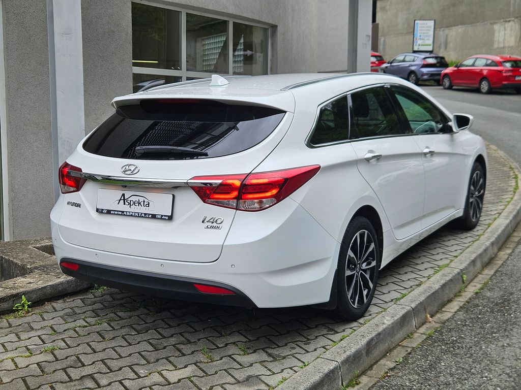 hyundai-i40-1-6-crdi-succes-winter-1-maj - 4