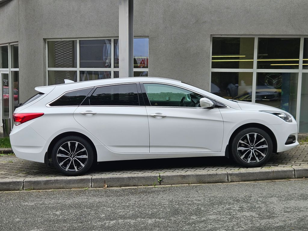 hyundai-i40-1-6-crdi-succes-winter-1-maj - 5