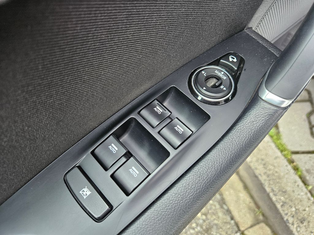 hyundai-i40-1-6-crdi-succes-winter-1-maj - 9