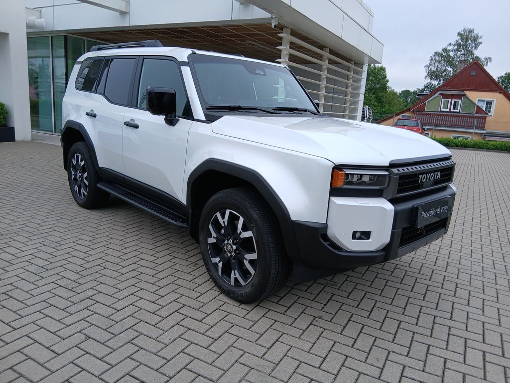toyota-land-cruiser-2-8-d-4d-4x4-executive-jbl-8at - 7