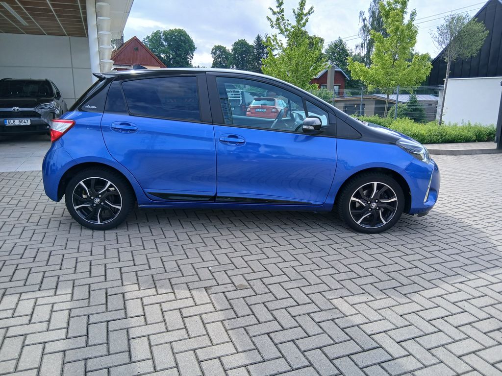 toyota-yaris-1-5-vvt-i-82kw-selection-6mt - 6