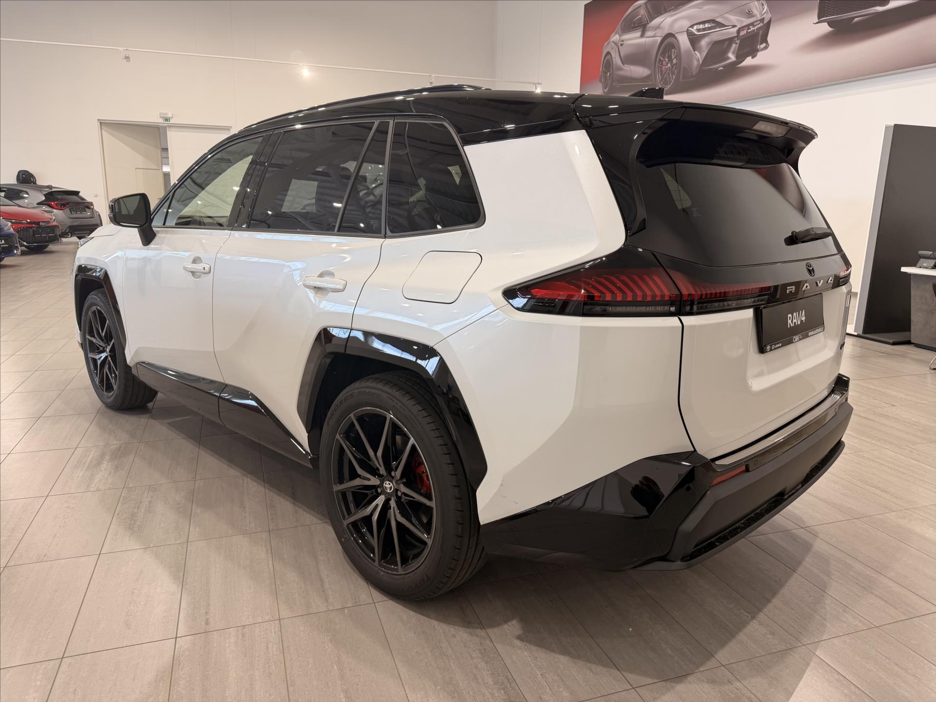 toyota-rav4-gr-sport-2-5l-hev-194k-4x4 - 2