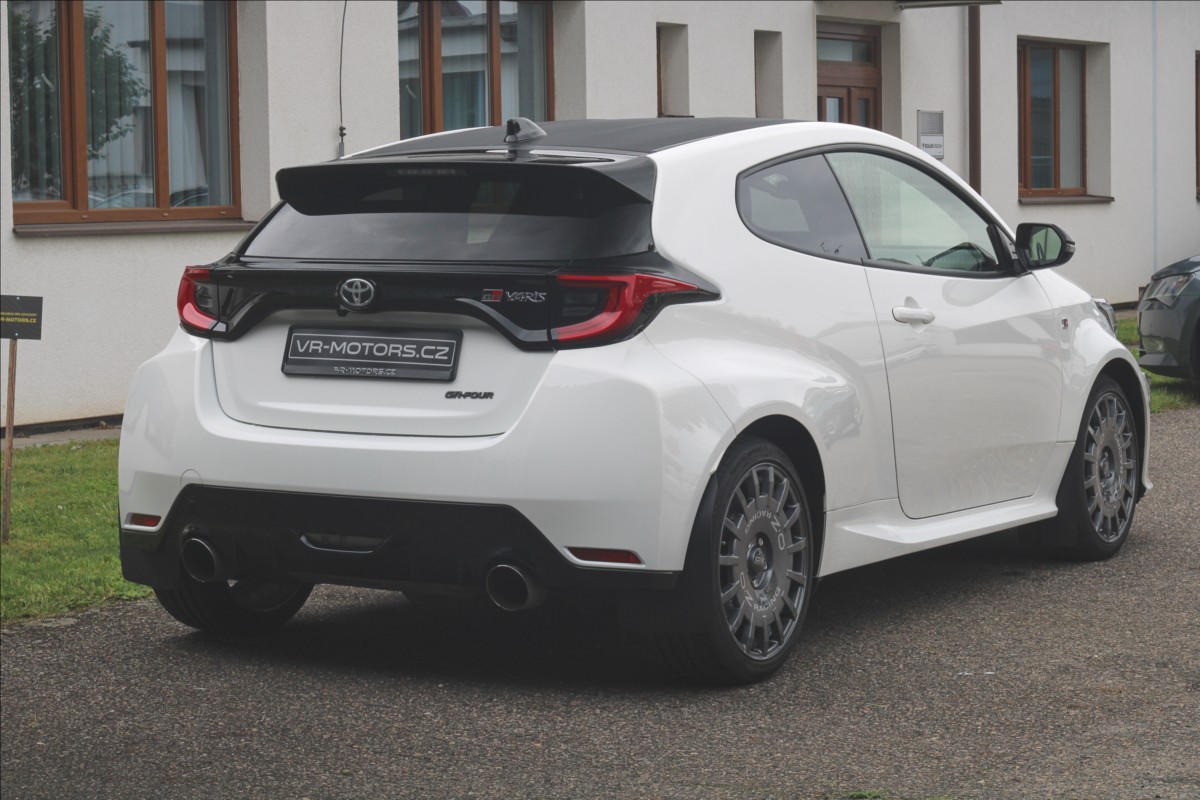 toyota-yaris-1-6-gr-zaruka - 3