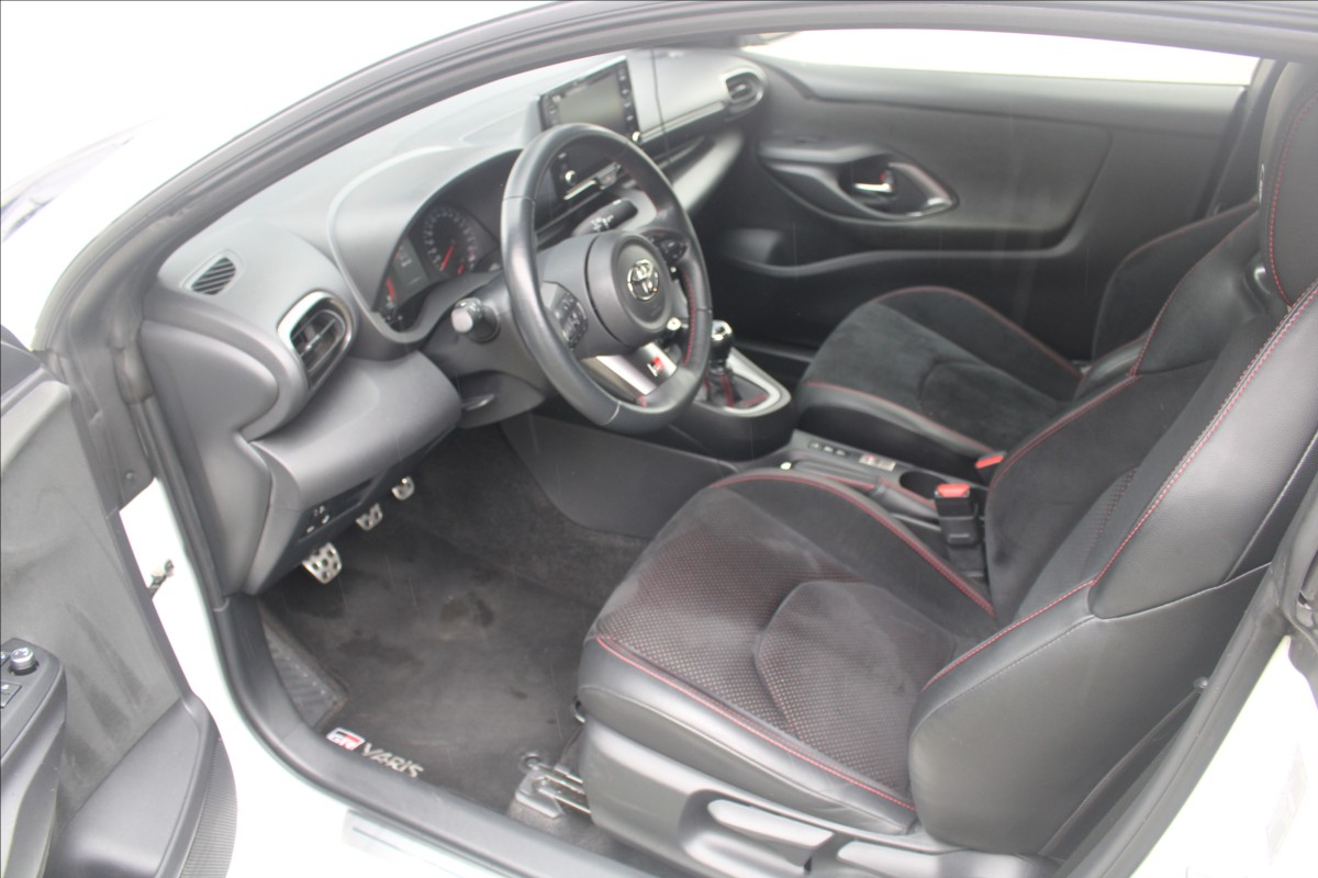 toyota-yaris-1-6-gr-zaruka - 4