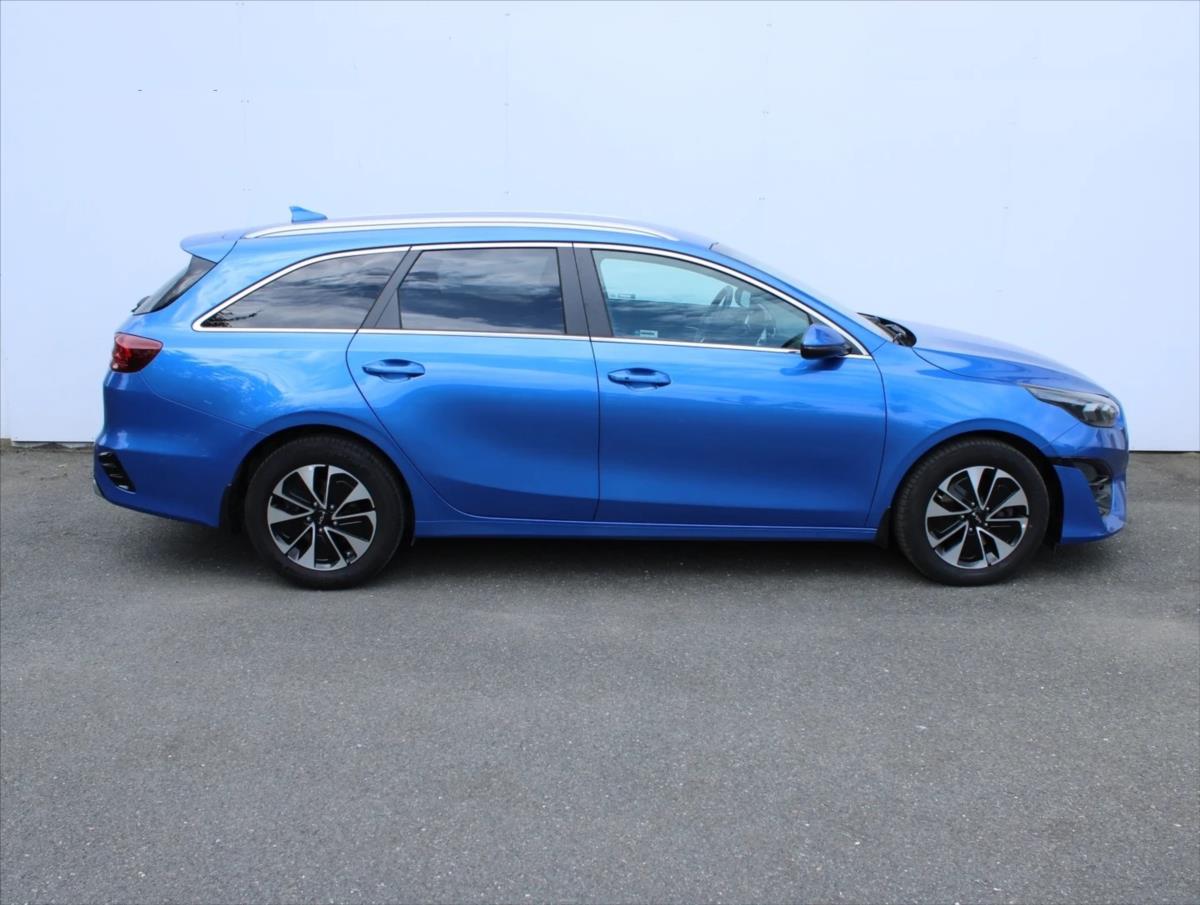 kia-ceed-1-6-gdi-gpf-phev-6dct-premium-sw - 3