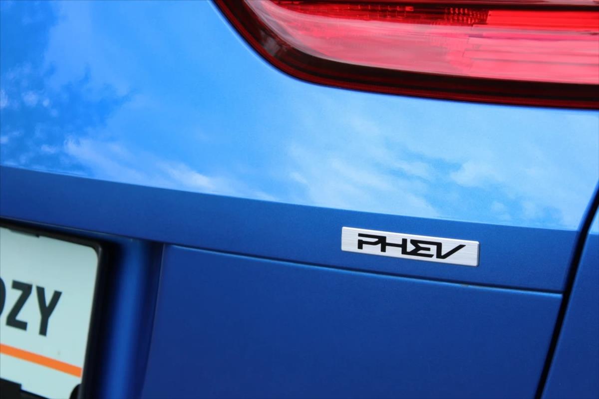 kia-ceed-1-6-gdi-gpf-phev-6dct-premium-sw - 6
