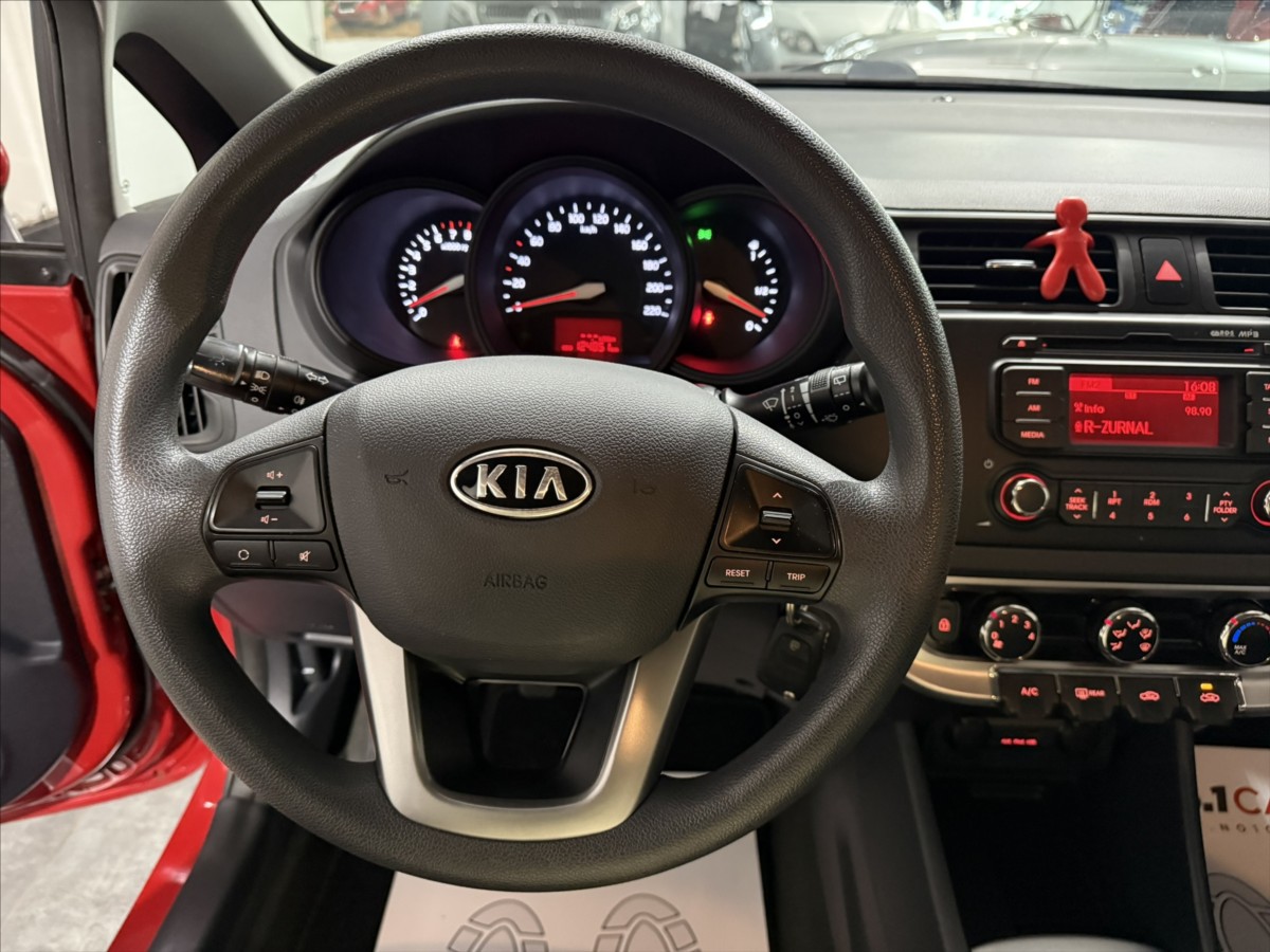 kia-rio-1-3-i-klima-hezky-stav-alu - 7