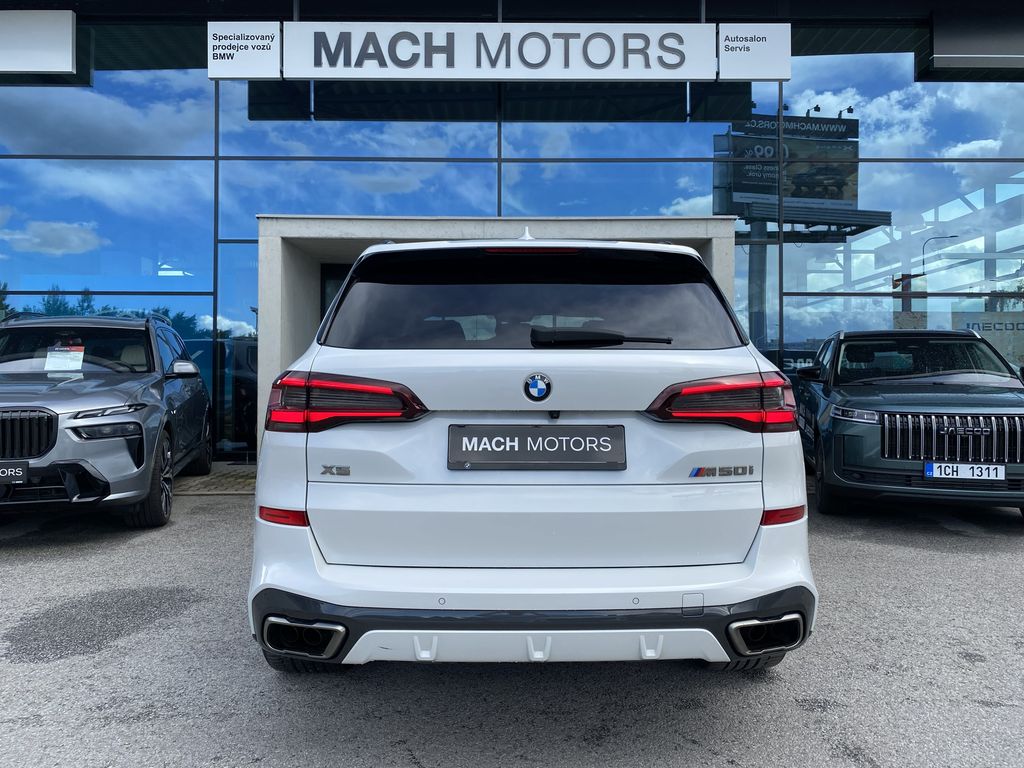 bmw-x5-m50i-xdrive-sportpaket - 9