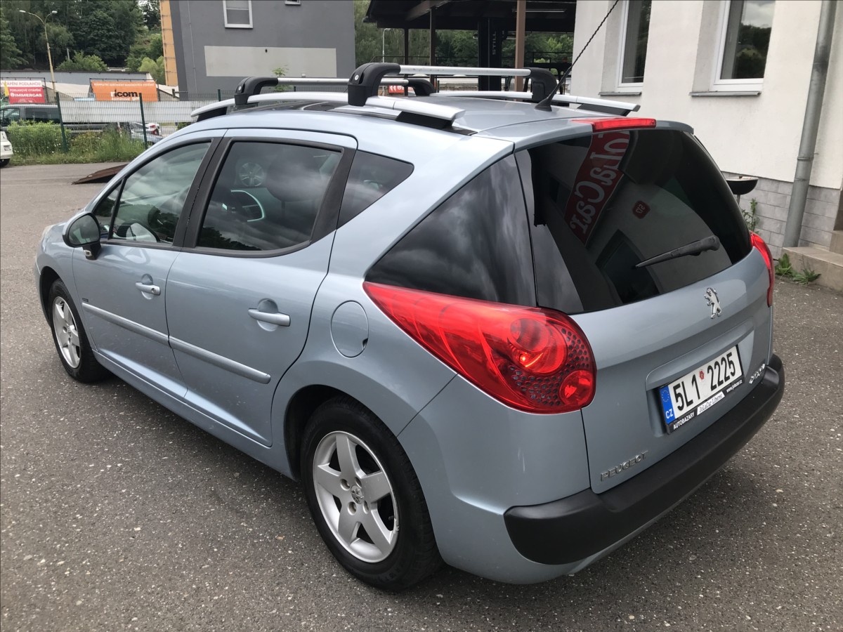peugeot-207-1-4-i-sw-sportium - 5