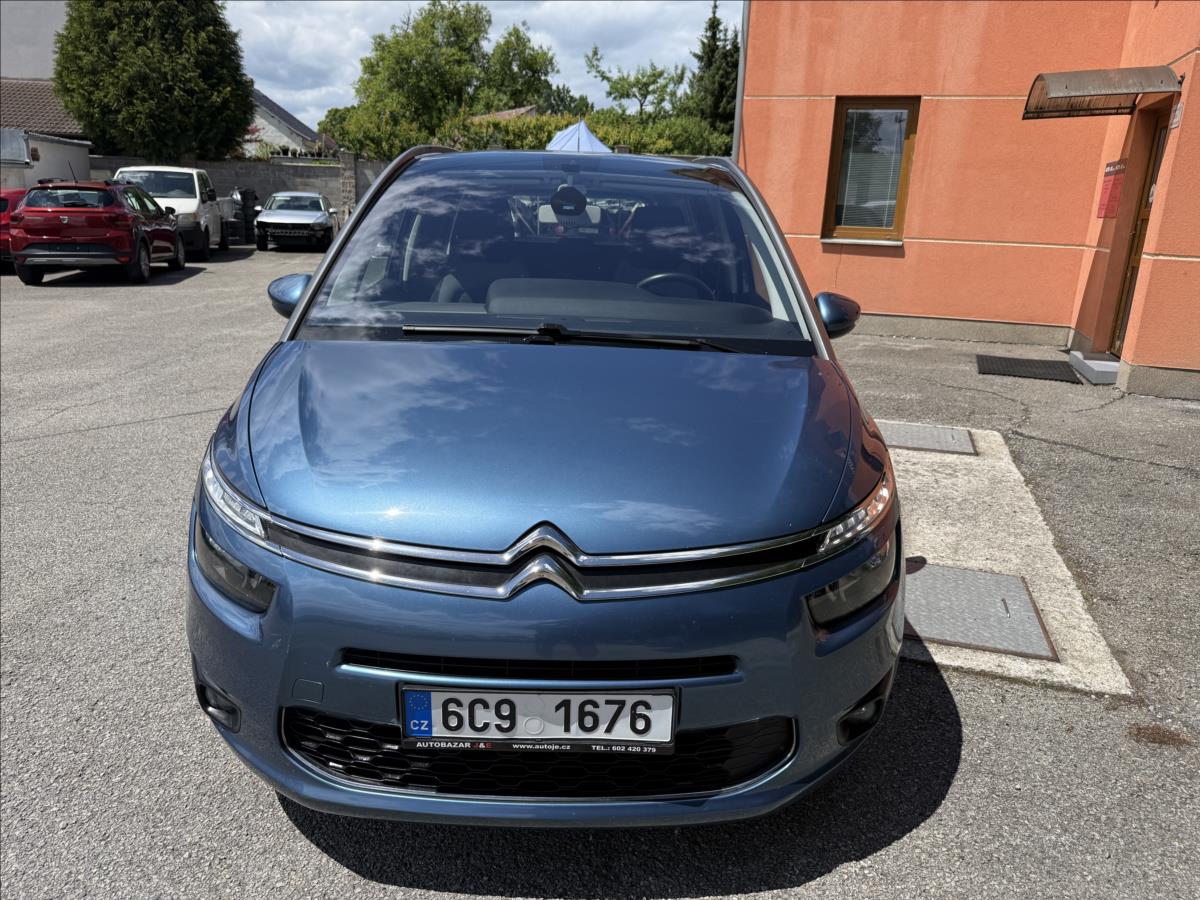 citroen-grand-c4-picasso-1-6-hdi-7mist-cr-1majitel - 1