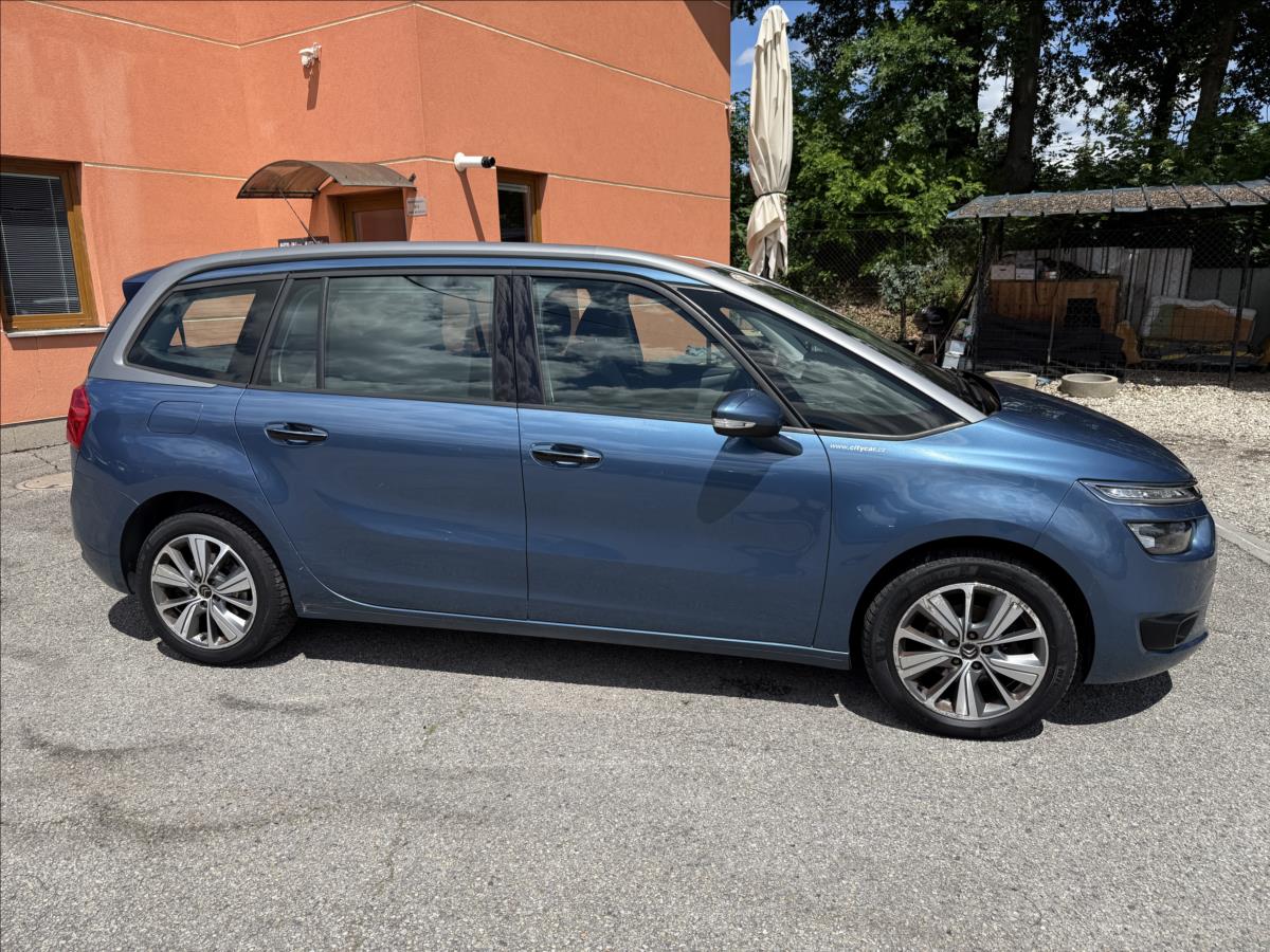 citroen-grand-c4-picasso-1-6-hdi-7mist-cr-1majitel - 3