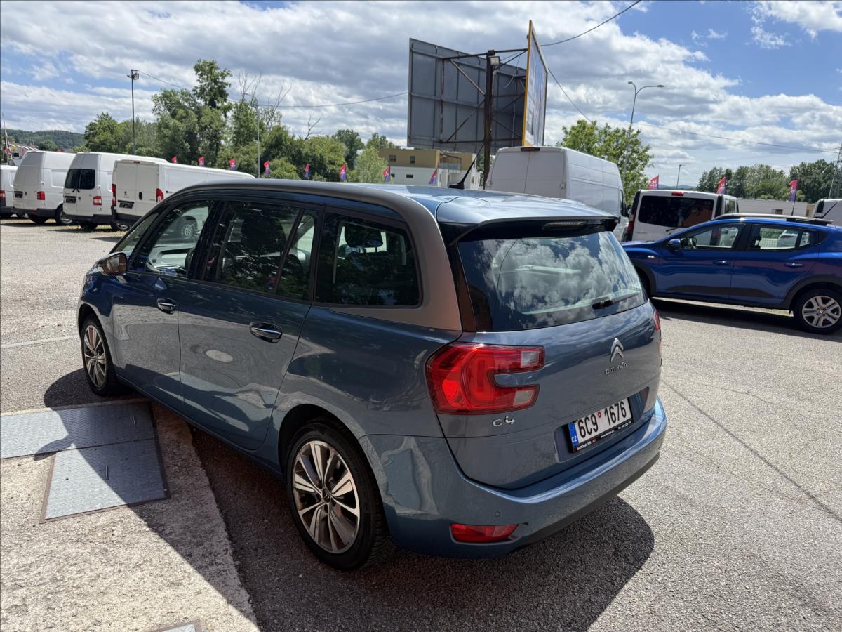 citroen-grand-c4-picasso-1-6-hdi-7mist-cr-1majitel - 6