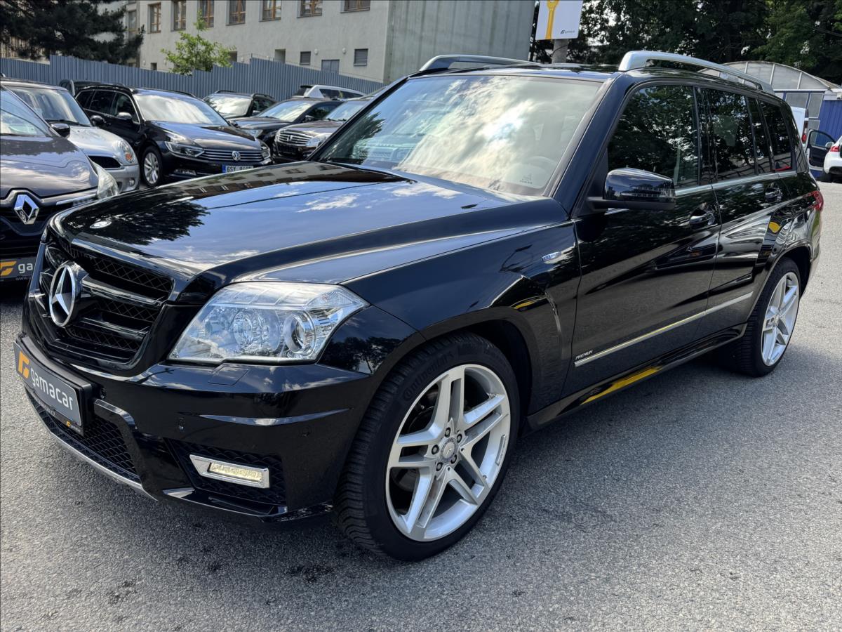 mercedes-benz-glk-2-1-amg-1-majitel - 2
