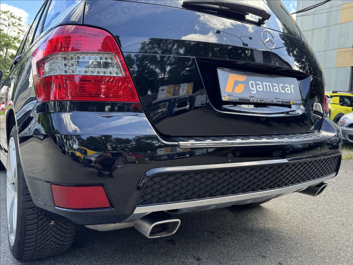 mercedes-benz-glk-2-1-amg-1-majitel - 8