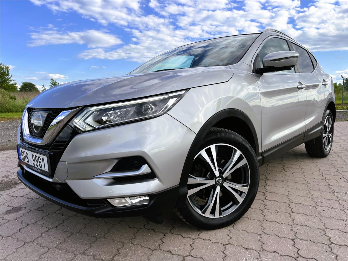 Nissan Qashqai 1,6 DIG-T 120kW N-Connecta,ČR