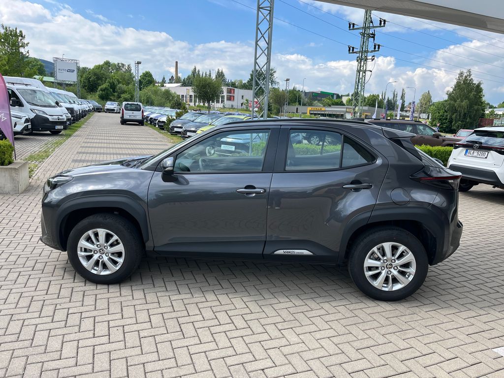 toyota-yaris-cross-1-5-hybrid-e-cvt-comfort - 2