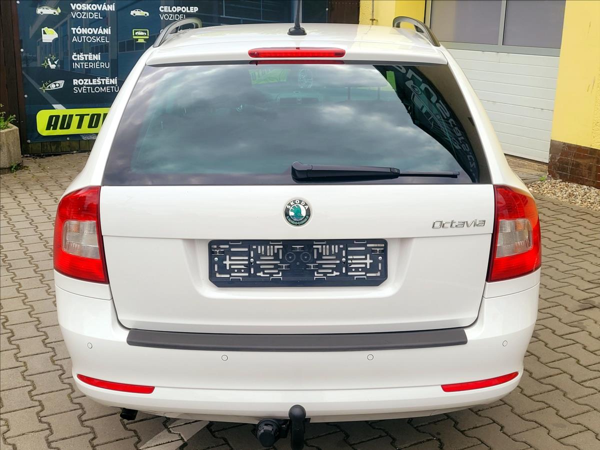 skoda-octavia-1-2-tsi-ambiente-serv-kniha - 8