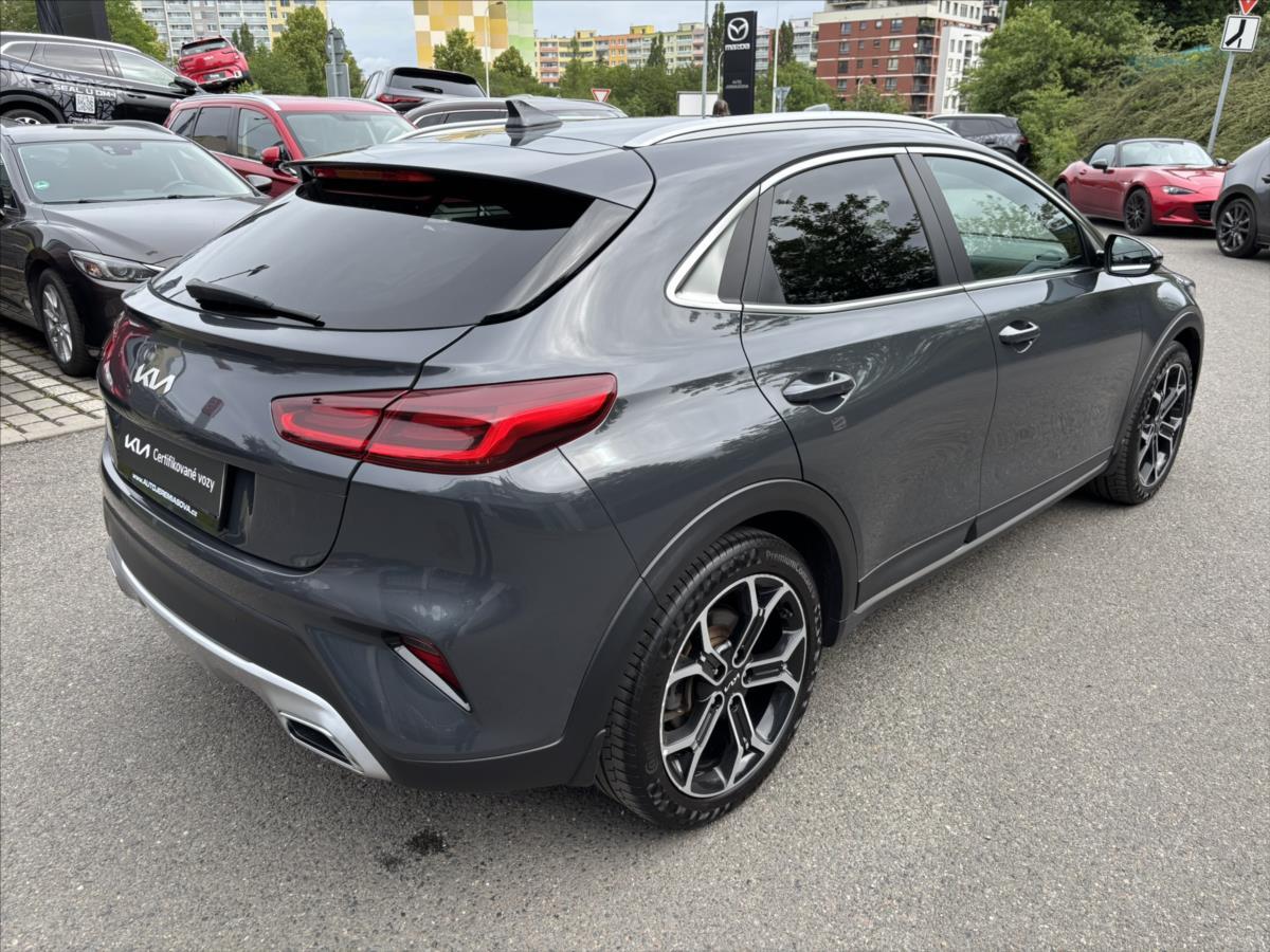 kia-xceed-1-5-at-black-edition-zaruka - 4