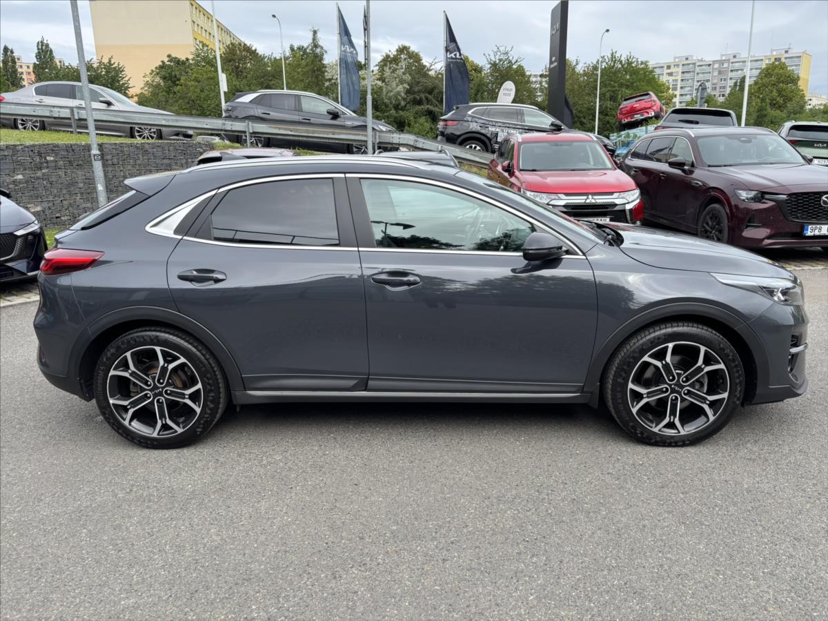 kia-xceed-1-5-at-black-edition-zaruka - 5