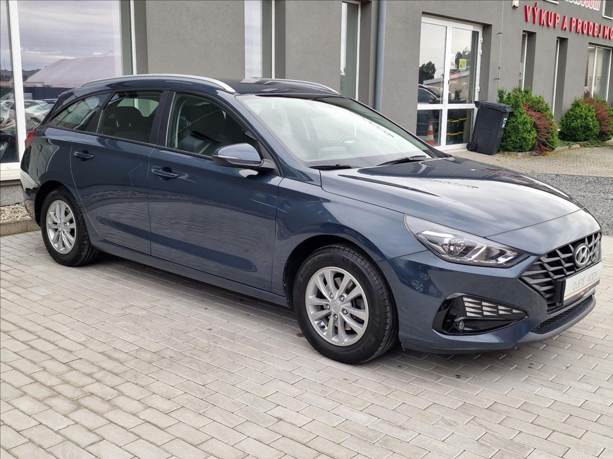 hyundai-i30-1-5i-cvvt-comfort-cr-1-maj - 1