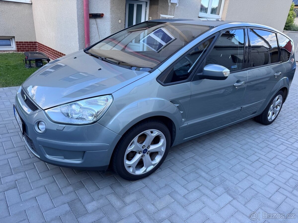 Ford S-MAX 