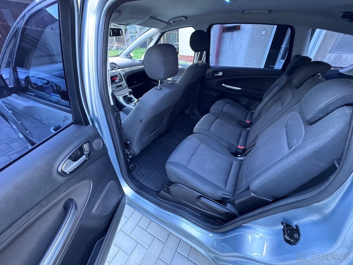 ford-s-max - 9