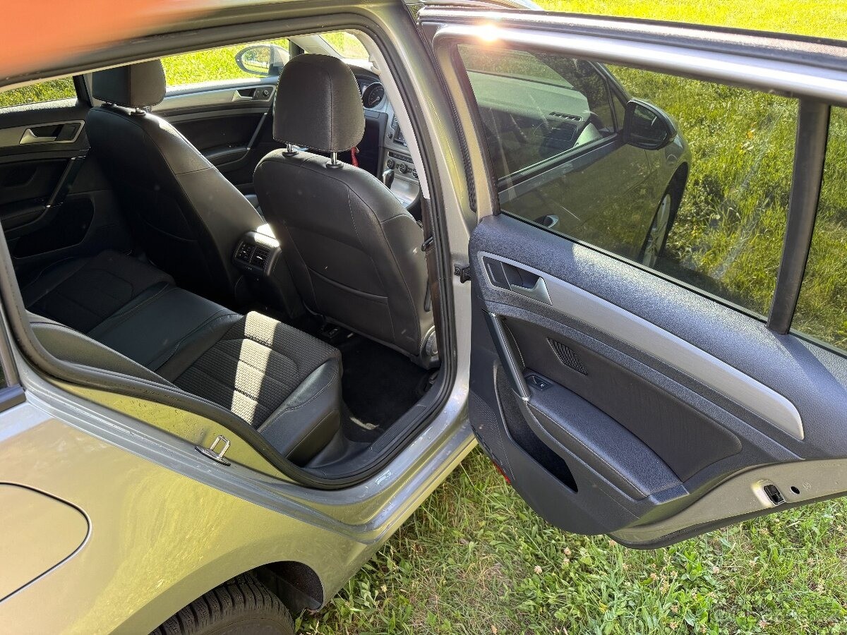 volkswagen-golf-1-2-vii-variant-tsi - 7