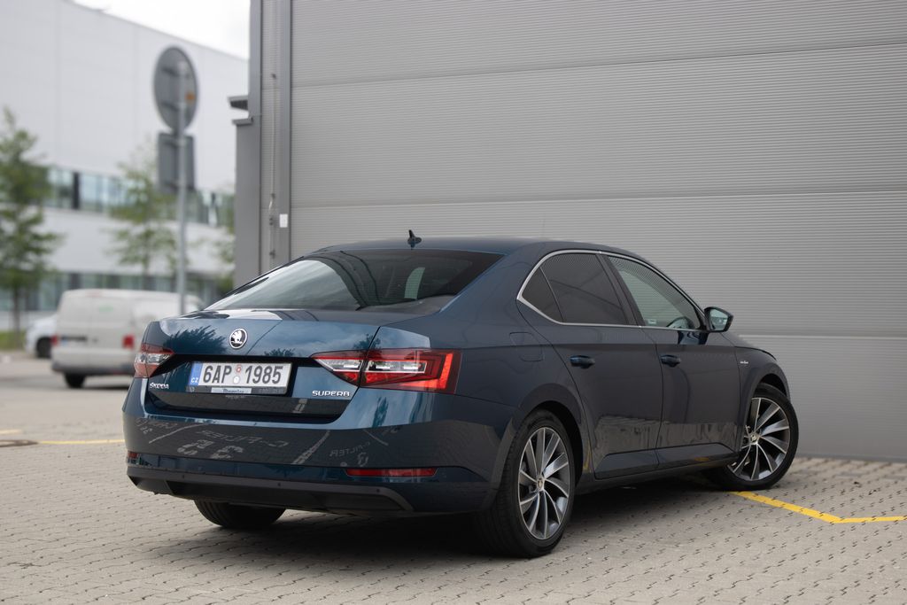 skoda-superb-laurin-klement-nove-rozvody-servisovano - 4