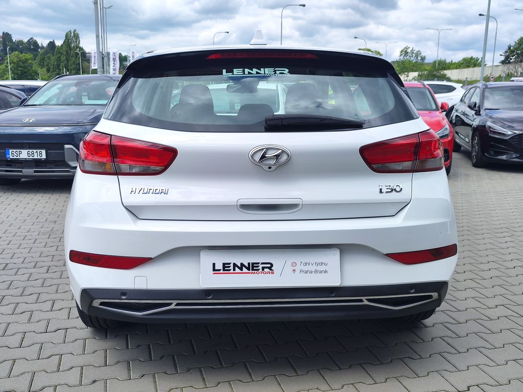 hyundai-i30-1-5i-81kw-comfort - 5