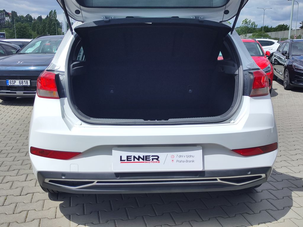hyundai-i30-1-5i-81kw-comfort - 8
