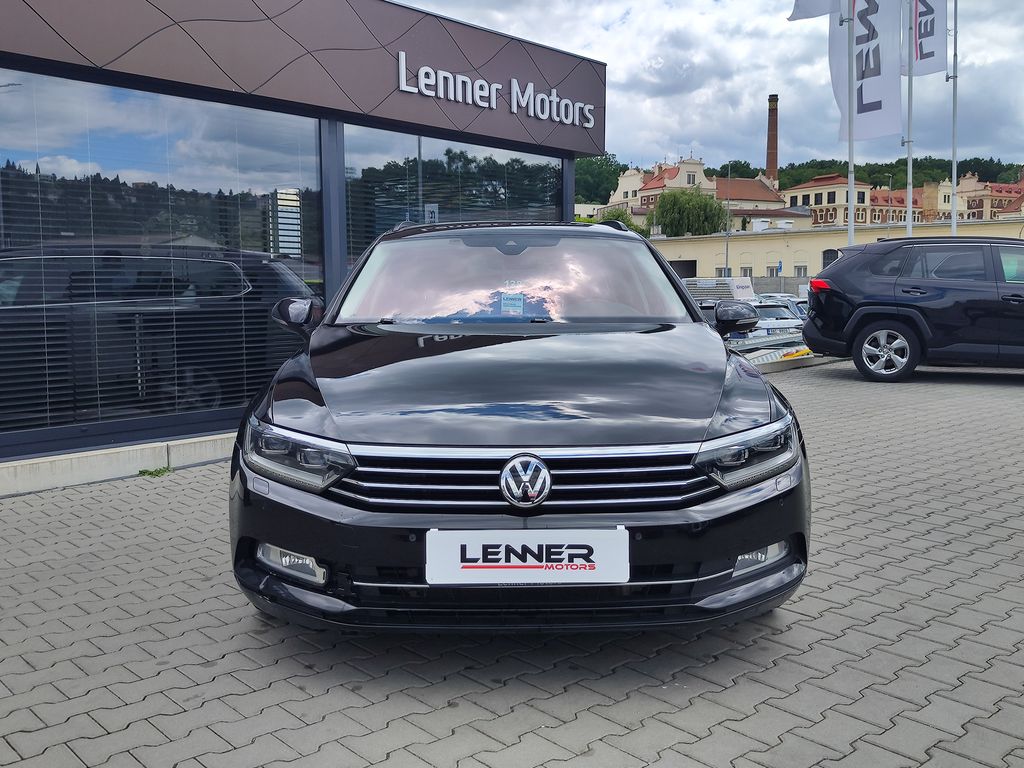 volkswagen-passat-2-0-tdi-110kw-comfortline-dsg - 1