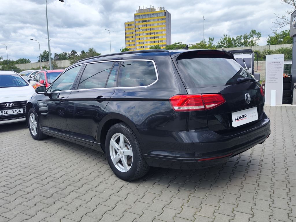 volkswagen-passat-2-0-tdi-110kw-comfortline-dsg - 6