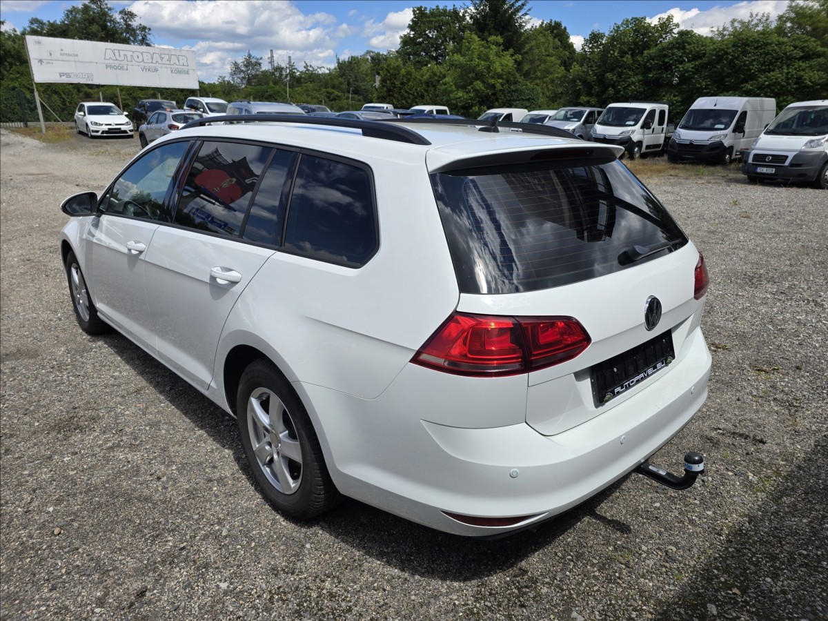 volkswagen-golf-1-6-tdi-77kw-dsg-tazne-navi - 6