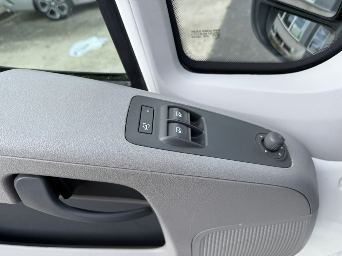 citroen-jumper-2-2-hdi-l2h2-6mist-1-majitel - 4