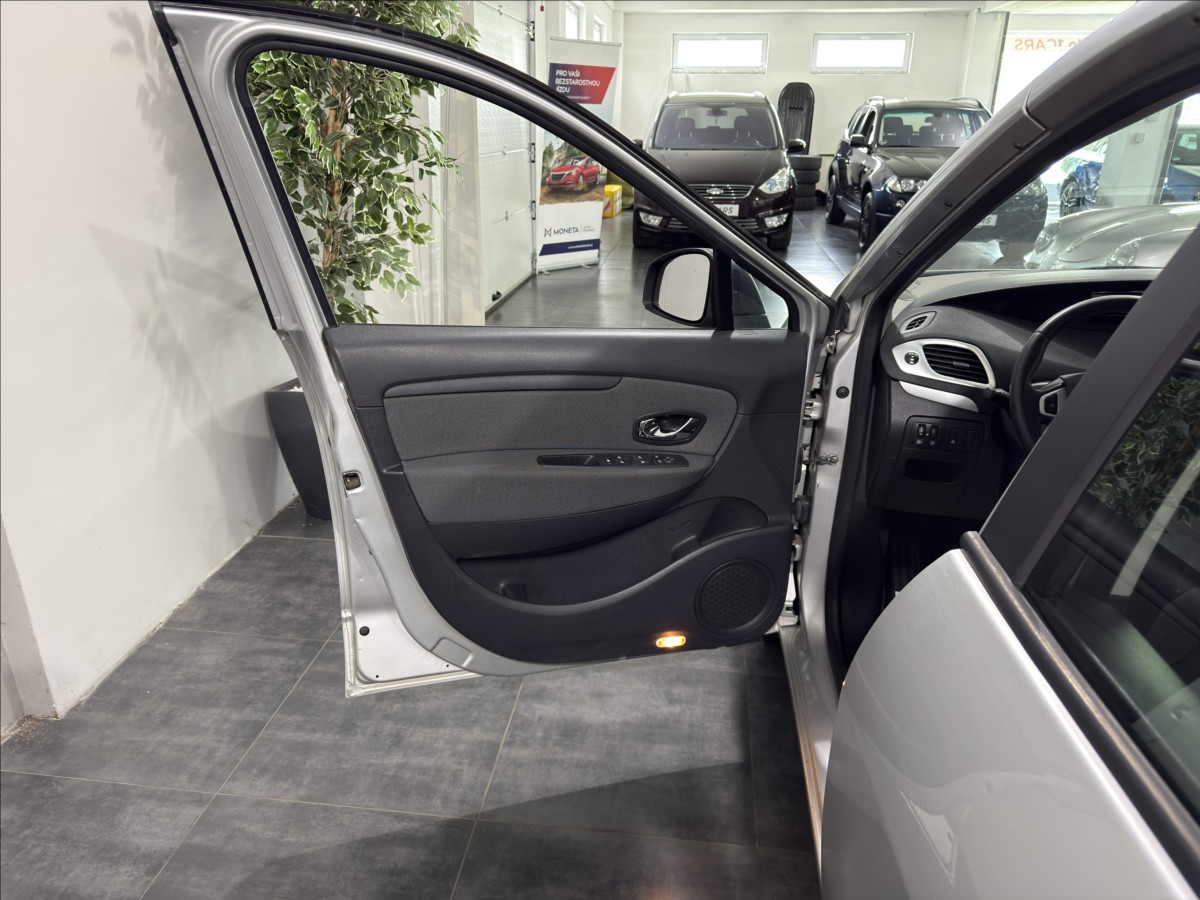 renault-grand-scenic-1-5-dci-automat-navi-cidla - 5