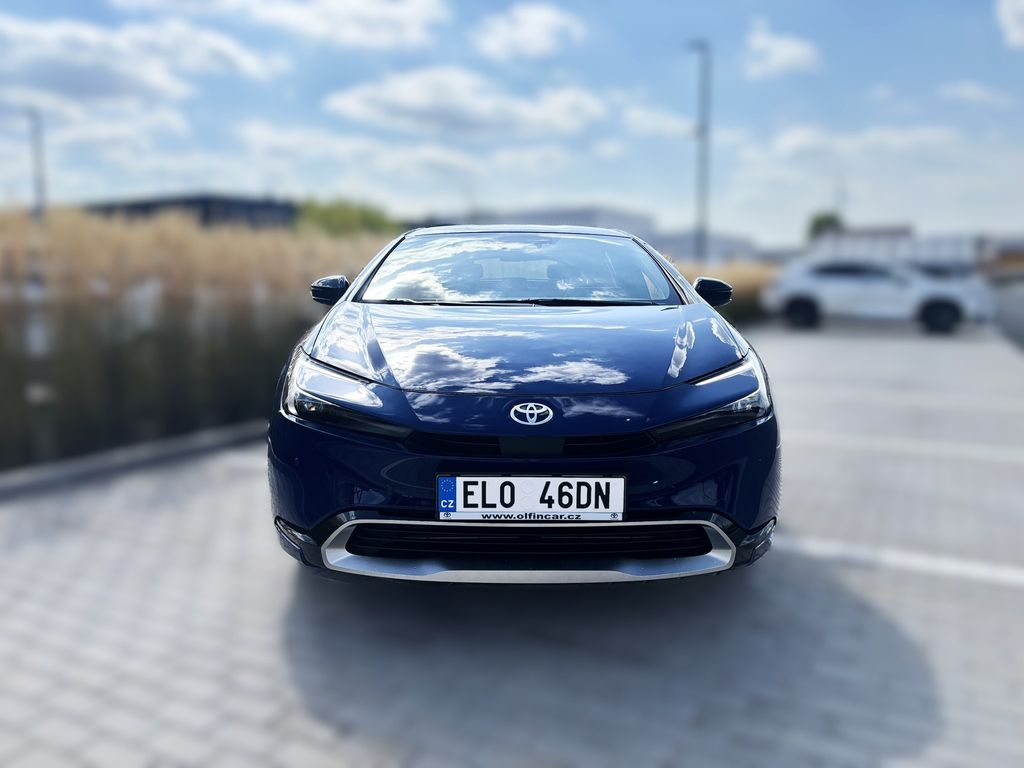 Toyota Prius Prestige   Prius Plug-in NG23