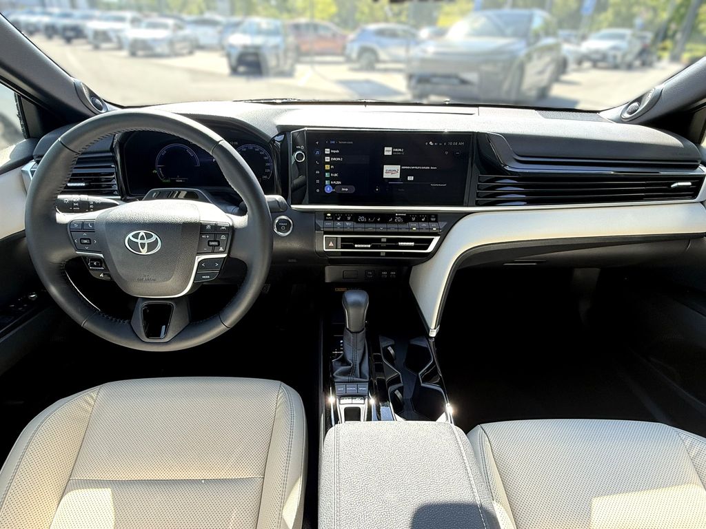 toyota-camry-executive - 6