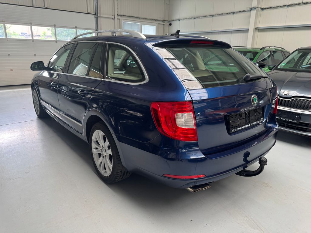 skoda-superb-combi-1-8-tsi-4x4-elegance - 3