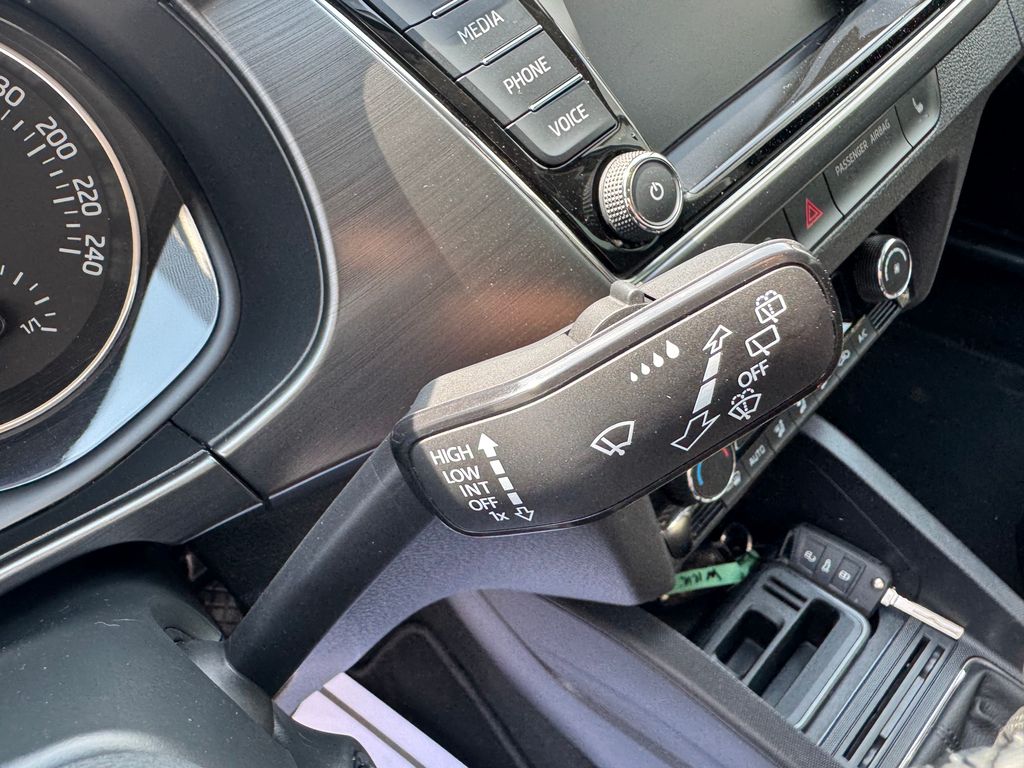 skoda-fabia-1-2-tsi-style - 9