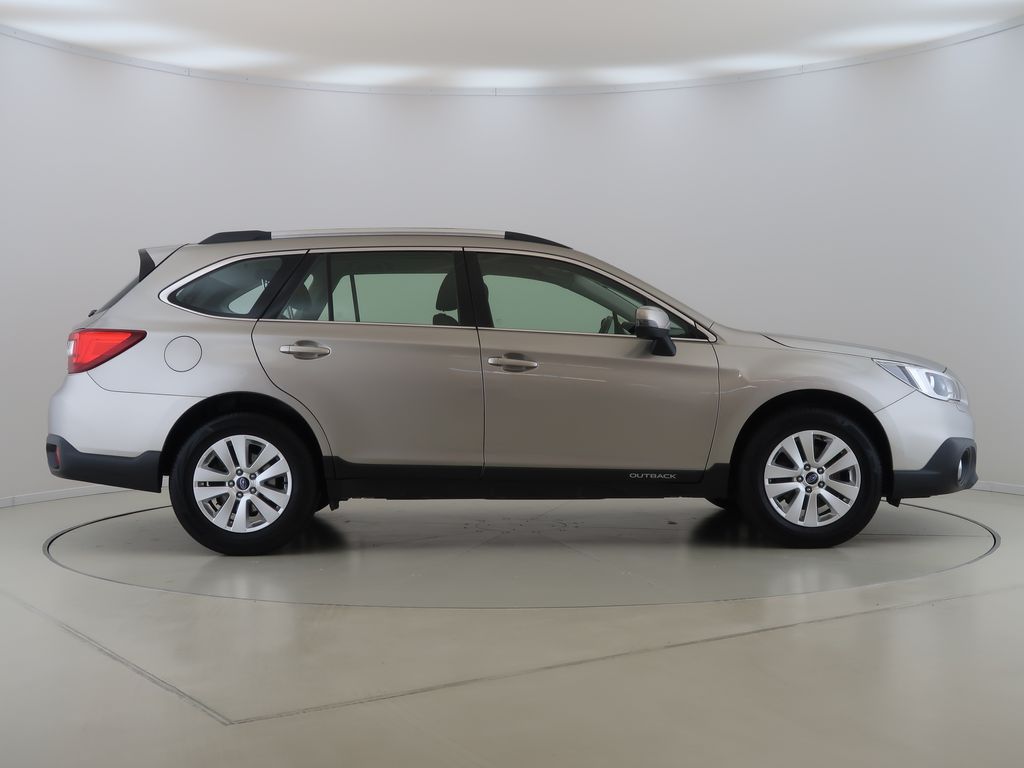subaru-outback-2-5i-129kw-4x4-cz-1maj-tazne - 3
