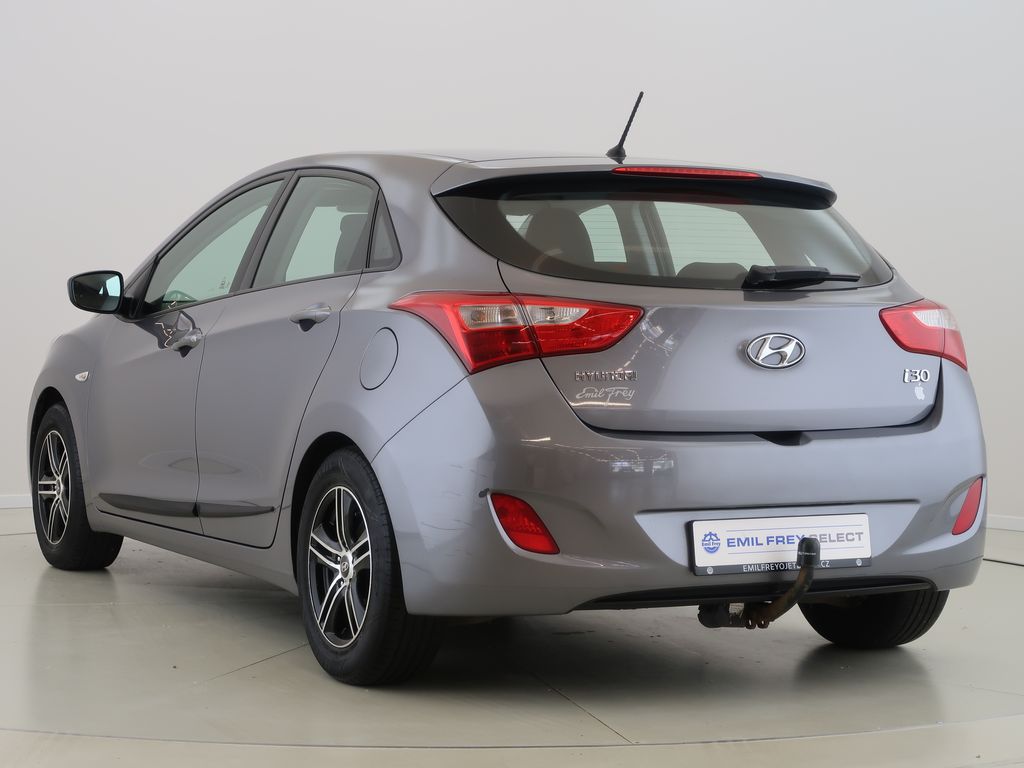 hyundai-i30-1-2mpi-73kw-manual-cz - 6